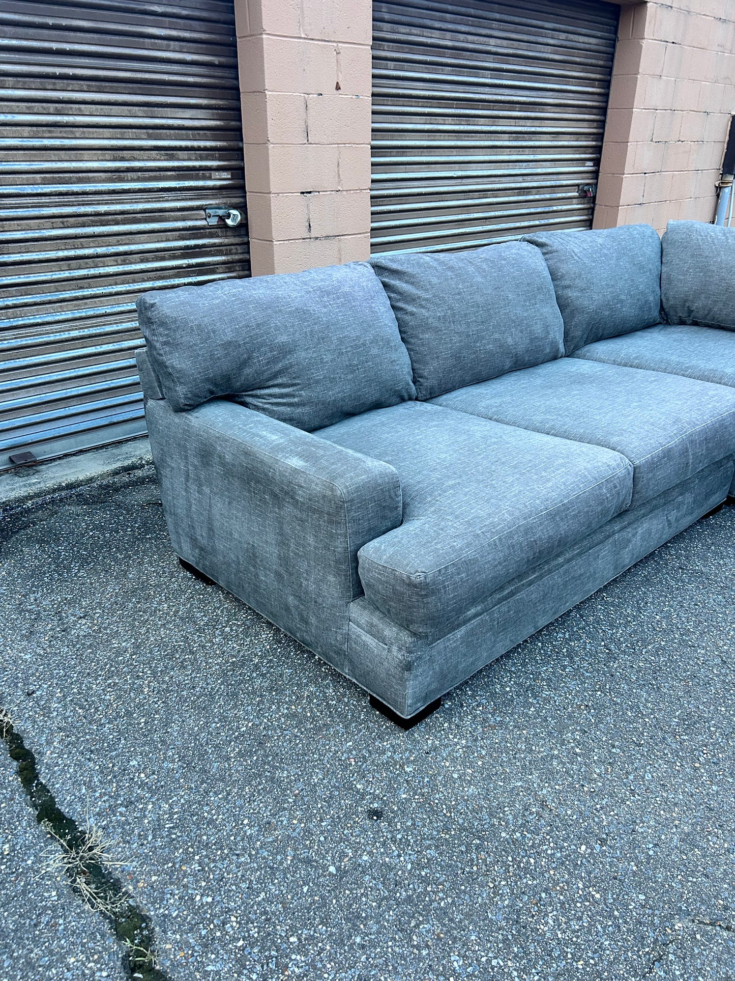 Dark Gray 3p Sectional
