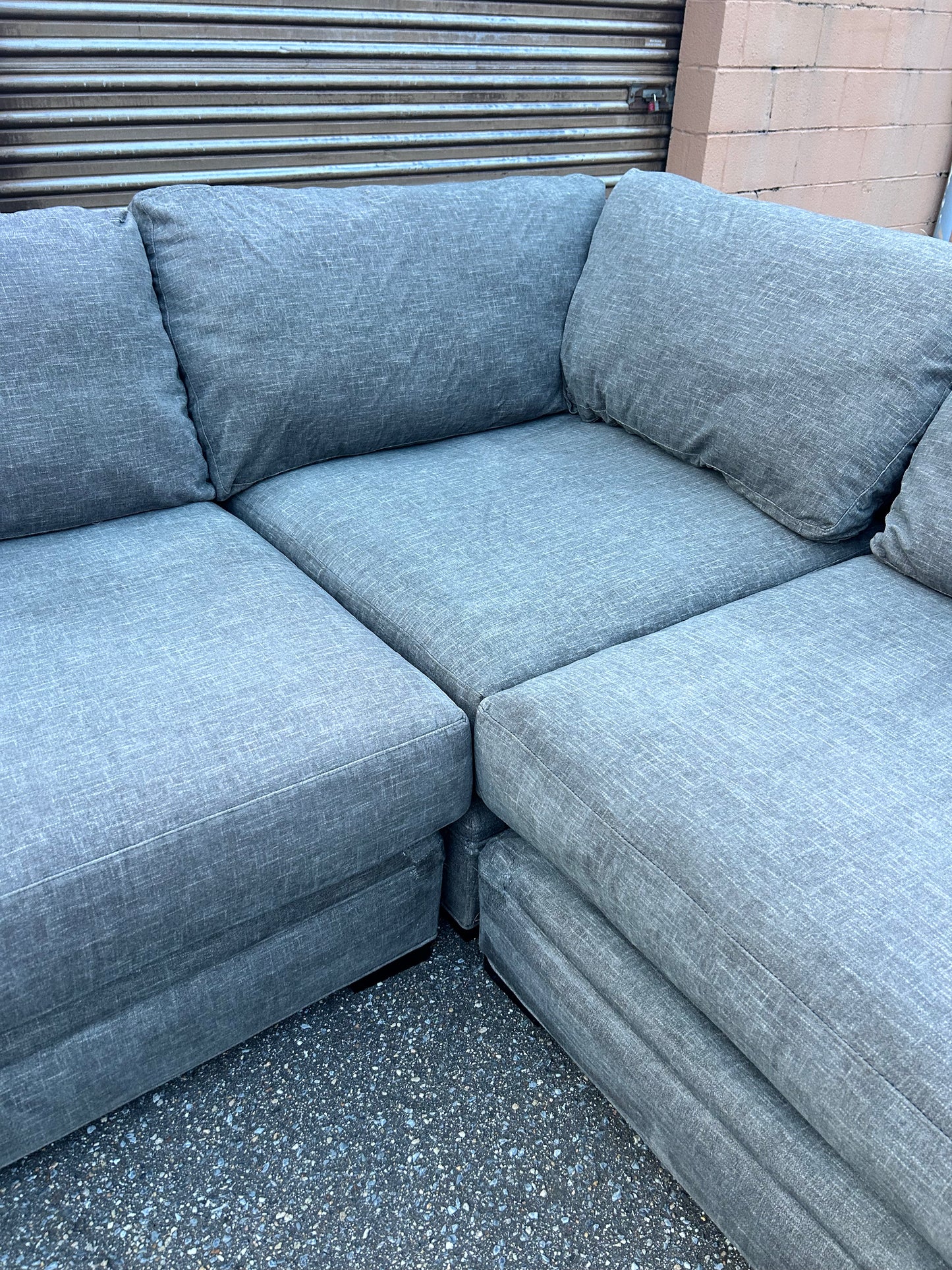 Dark Gray 3p Sectional