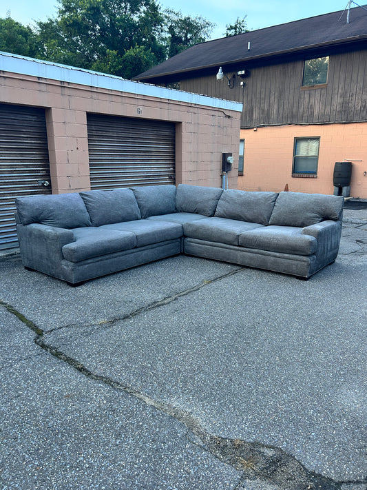 Dark Gray 3p Sectional