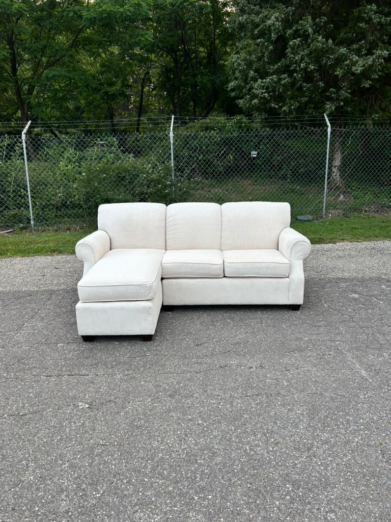 Kincaid Gray 2p Sectional