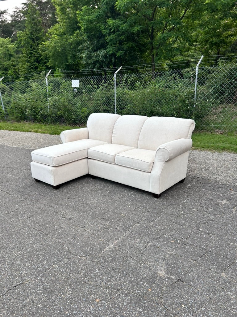 Kincaid Gray 2p Sectional