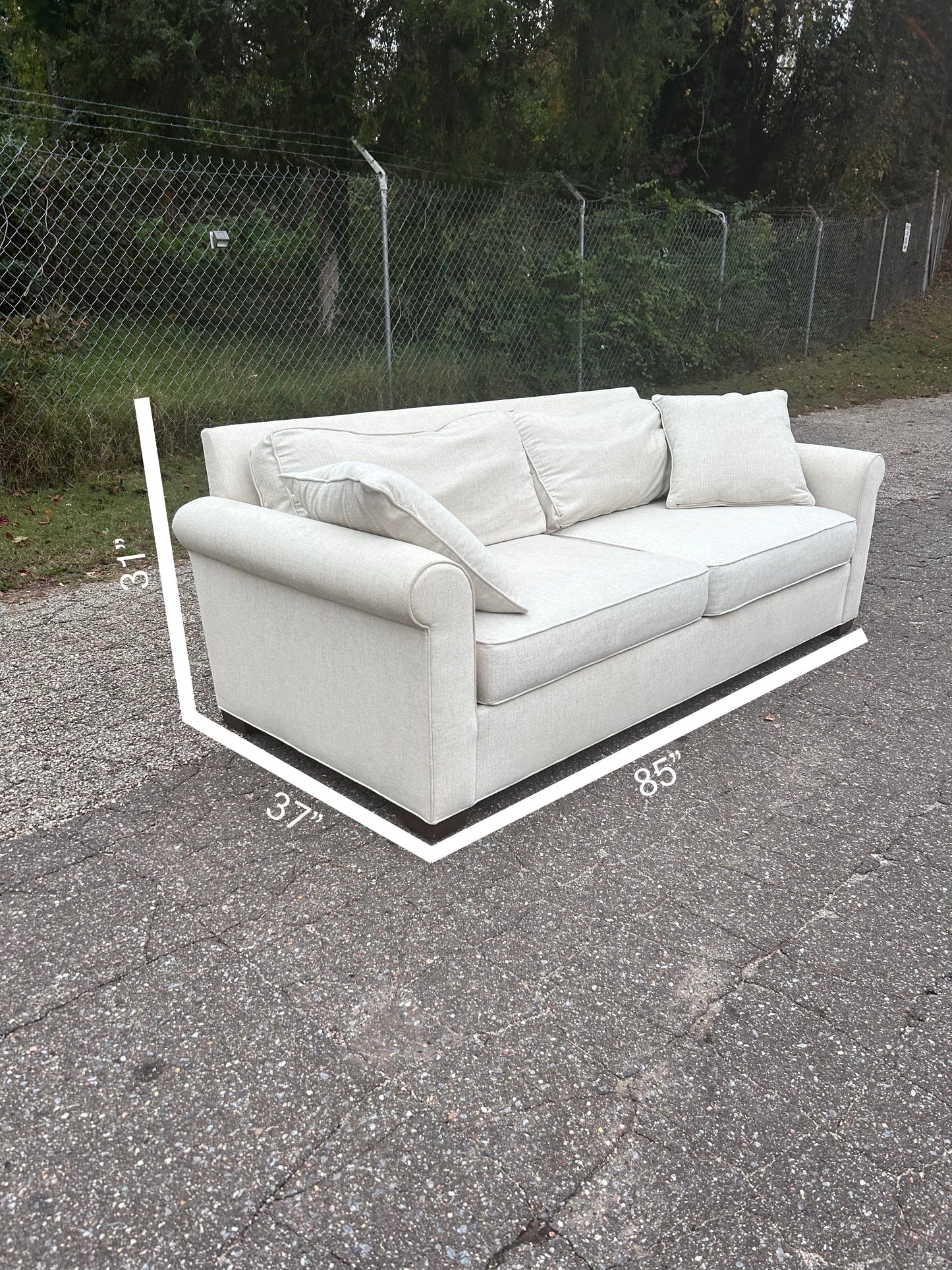 (Delivery Available) Ethan Allen Couch