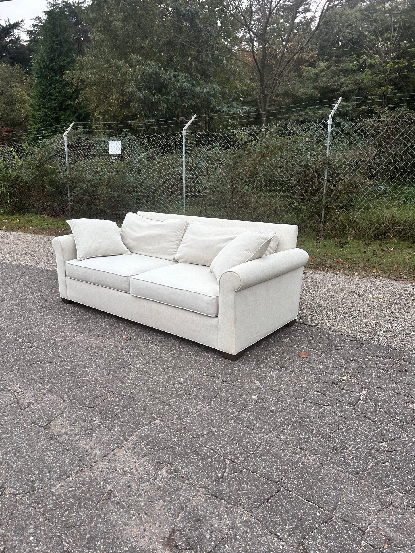 (Delivery Available) Ethan Allen Couch