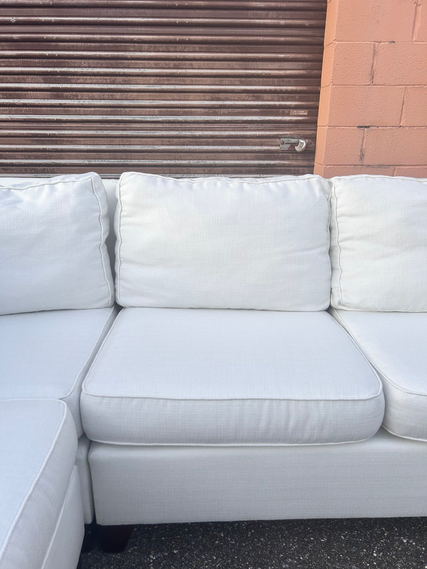 (Delivery Available) Pottery Barn White 3p Sectional