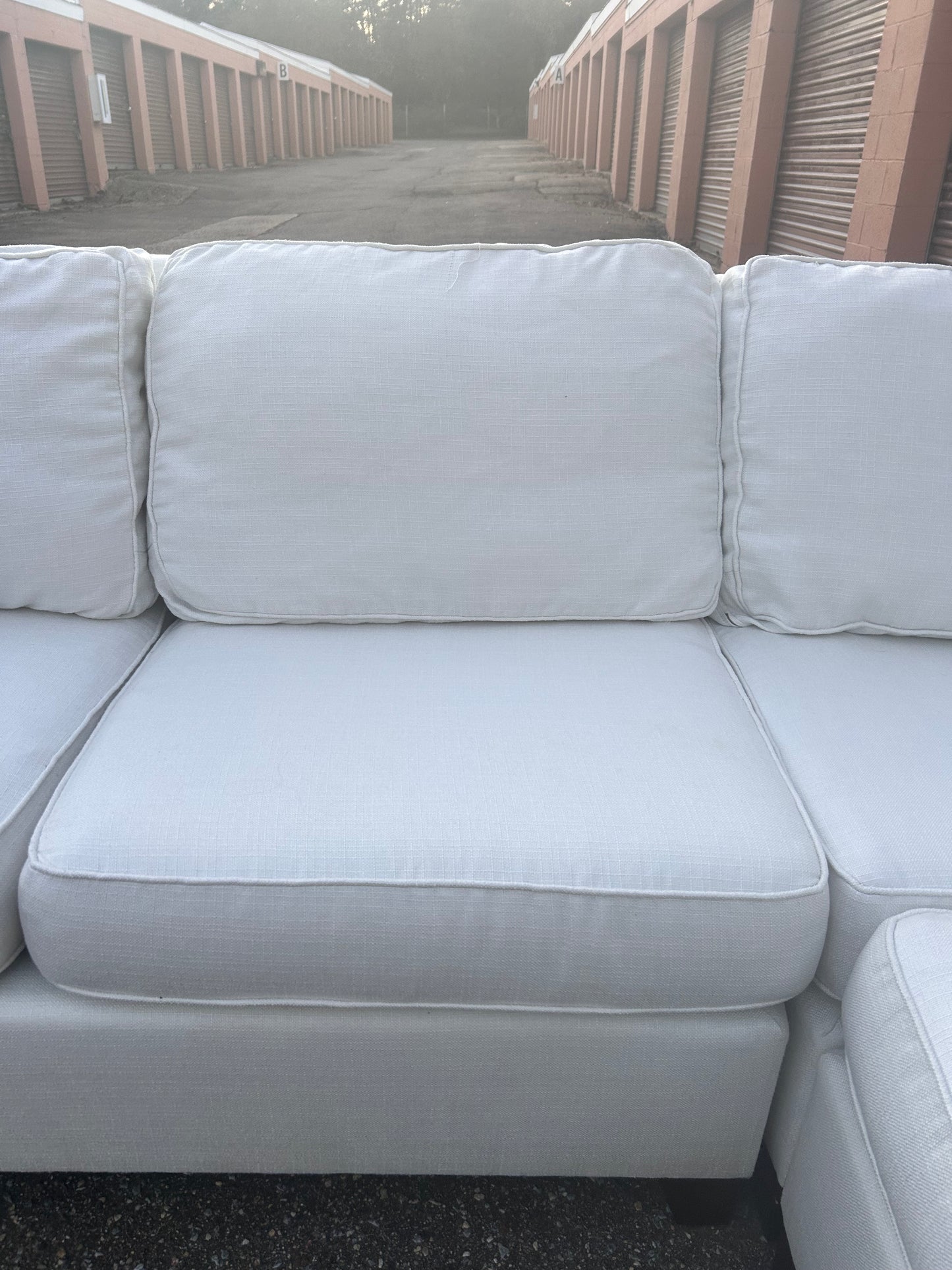 (Delivery Available) Pottery Barn White 3p Sectional